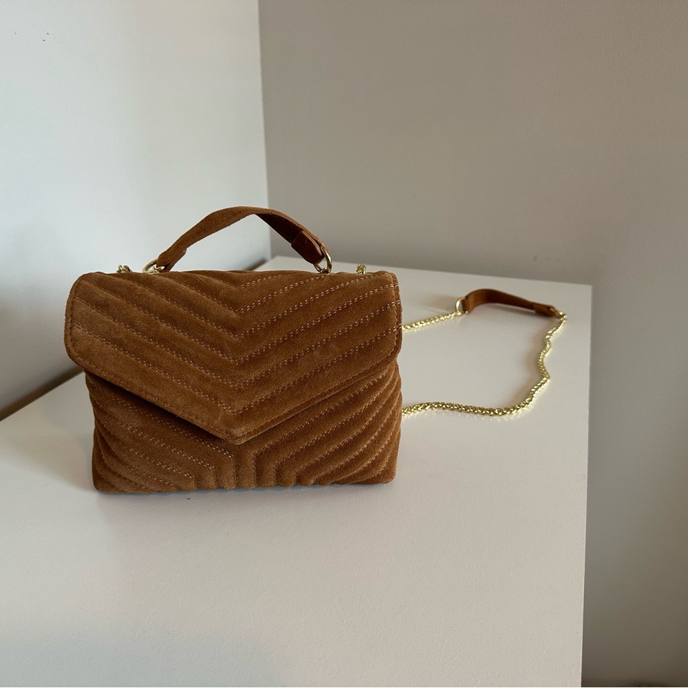 Persaman New York Tan Quilted Shoulder Bag